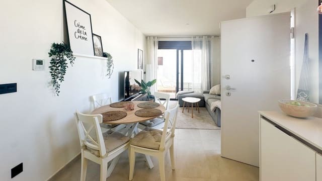 3 camera da letto Bungalow in vendita in Puerto Deportivo, Torrevieja con piscina - 299.000 € (Rif: 10109984)