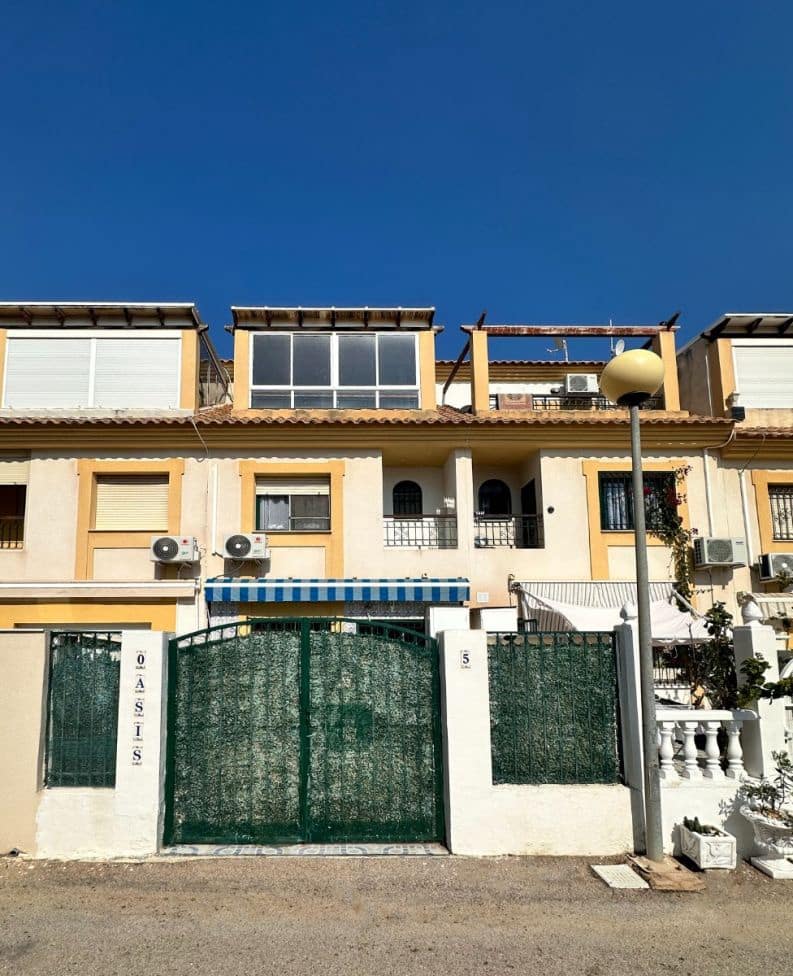 3 chambre Maison de Ville à vendre à La Zenia avec piscine - 250 000 € (Ref: 10110173)