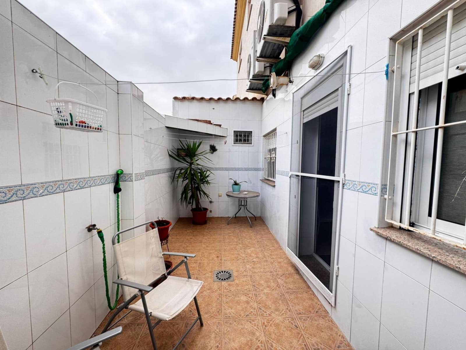 4 soveværelse Semi-Rækkehus til salg i Los Alcazares - € 269.900 (Ref: 10110175)