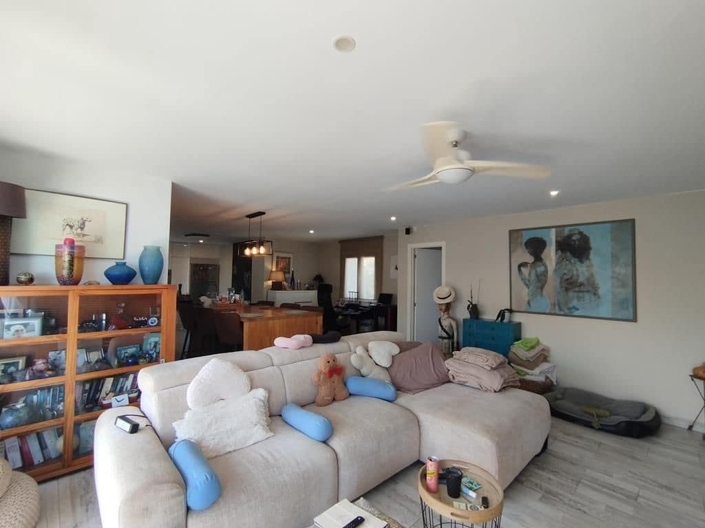 2 quarto Moradia Geminada para venda em Torrevieja com piscina - 465 000 € (Ref: 10110176)