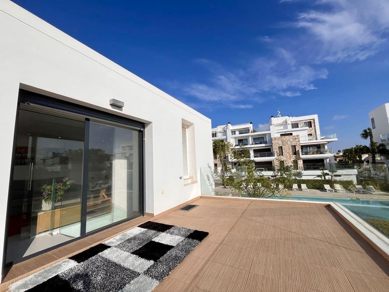 3 soverom Kjedet enebolig til salgs i Orihuela Costa - € 585 000 (Ref: 10110177)
