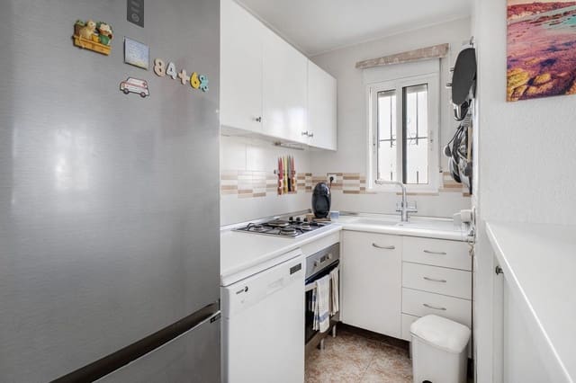 2 soveværelse Semi-Rækkehus til salg i Los Balcones - Los Altos, Orihuela med swimmingpool - € 189.000 (Ref: 10110199)