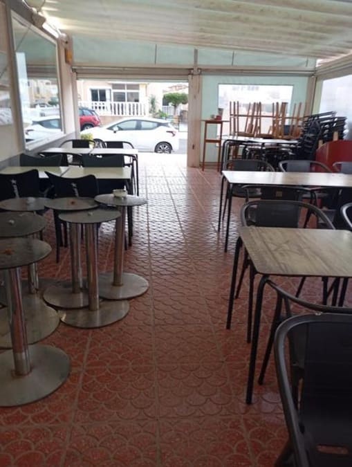 Comercial para venda em Algorfa com garagem - 1 450 000 € (Ref: 10110201)