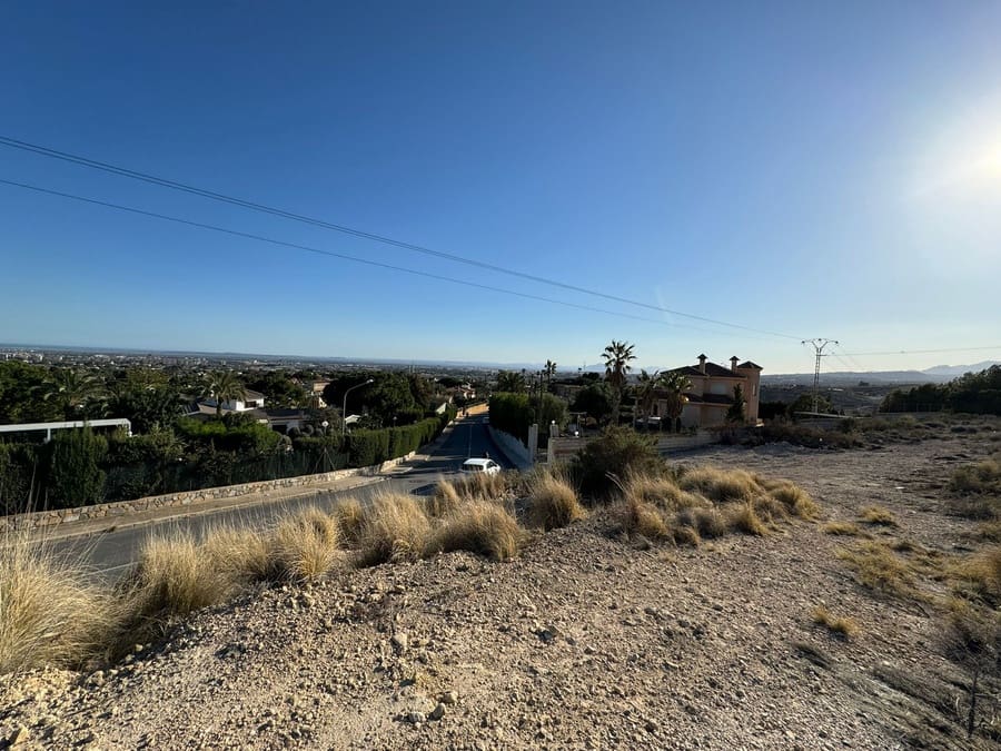 Terreno para Construção para venda em Elche / Elx - 210 000 € (Ref: 10110202)