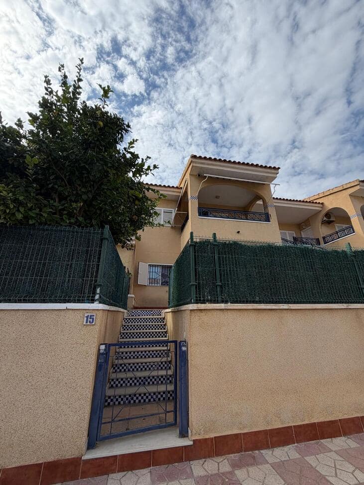 2 sovrum Bungalow till salu i Gran Alacant med pool garage - 199 900 € (Ref: 10121866)