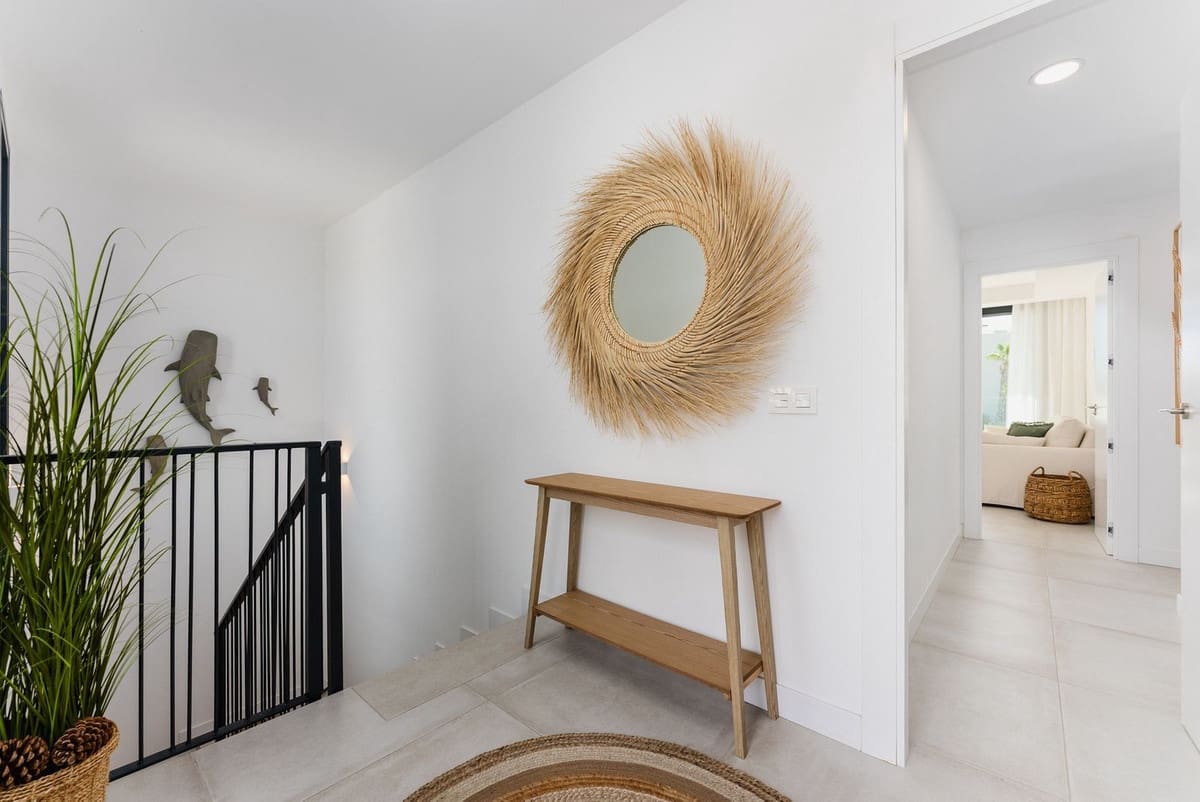 3 soveværelse Byhus til salg i Mijas Costa med swimmingpool garage - € 790.000 (Ref: 10121885)