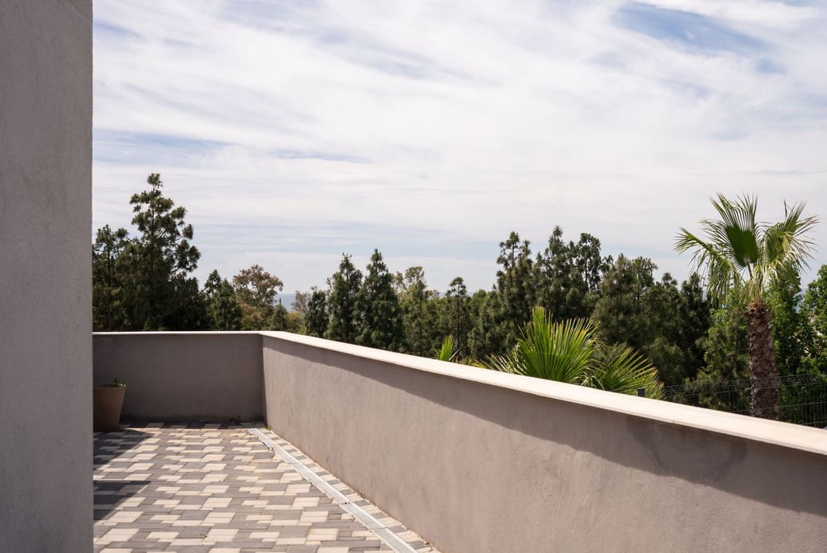 3 soveværelse Byhus til salg i Mijas Costa med swimmingpool garage - € 790.000 (Ref: 10121885)