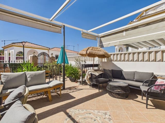 3 bedroom Townhouse for sale in Huerta Nueva, Estepona with garage - € 575,000 (Ref: 10121914)