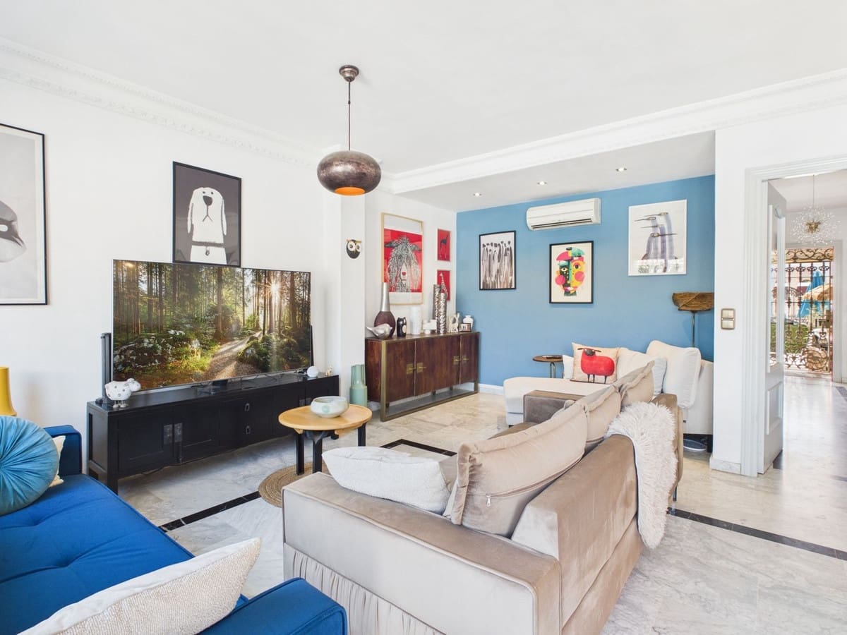 3 soverom Hus til salgs i Estepona med garasje - € 575 000 (Ref: 10121914)