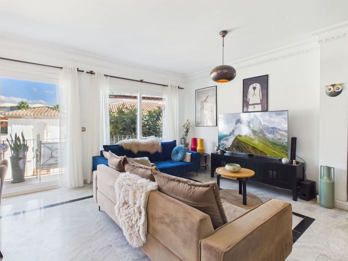 3 soverom Hus til salgs i Estepona med garasje - € 575 000 (Ref: 10121914)