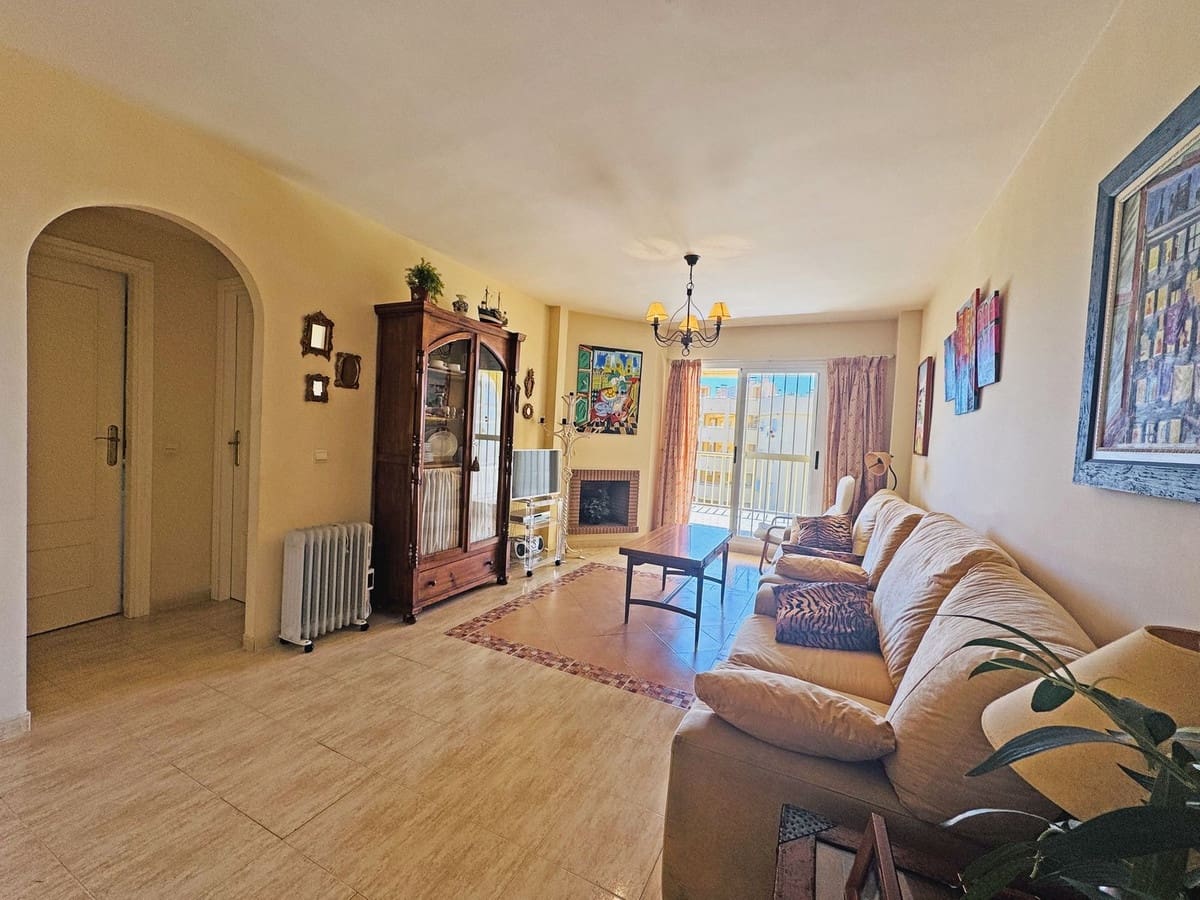 1 slaapkamer Appartement te koop in Calahonda met zwembad - € 260.000 (Ref: 10121917)