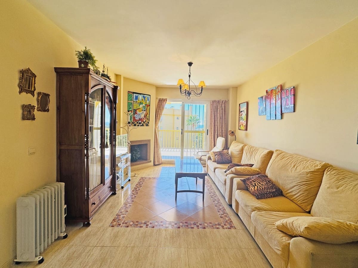 1 slaapkamer Appartement te koop in Calahonda met zwembad - € 260.000 (Ref: 10121917)