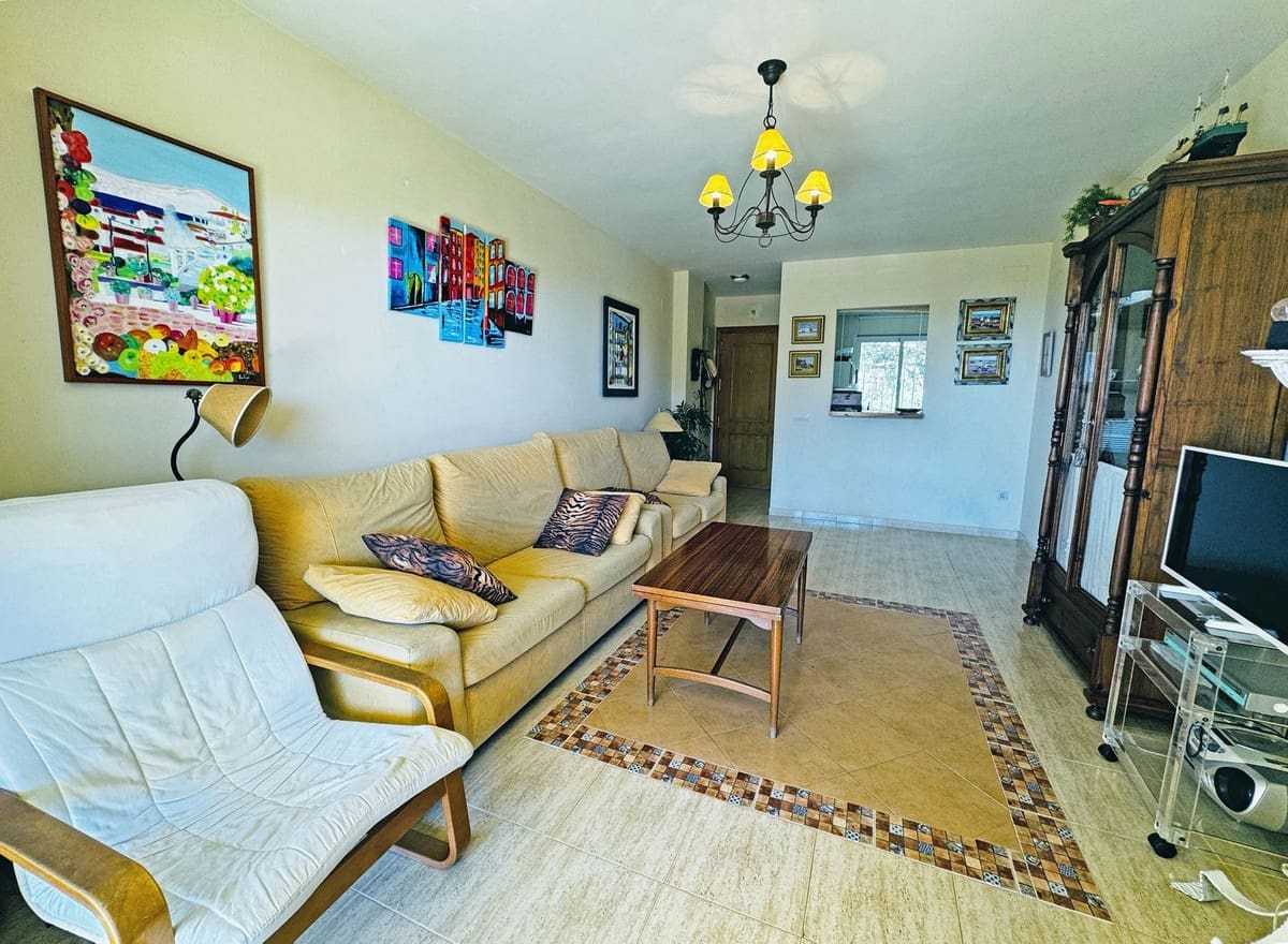 1 slaapkamer Appartement te koop in Calahonda met zwembad - € 260.000 (Ref: 10121917)