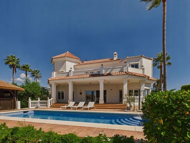 6 sovrum Villa till salu i El Paraíso, Benahavís med pool garage - 2 950 000 € (Ref: 10121918)