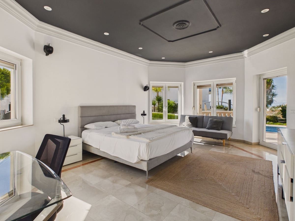 6 sovrum Villa till salu i Benahavis med pool garage - 2 950 000 € (Ref: 10121918)