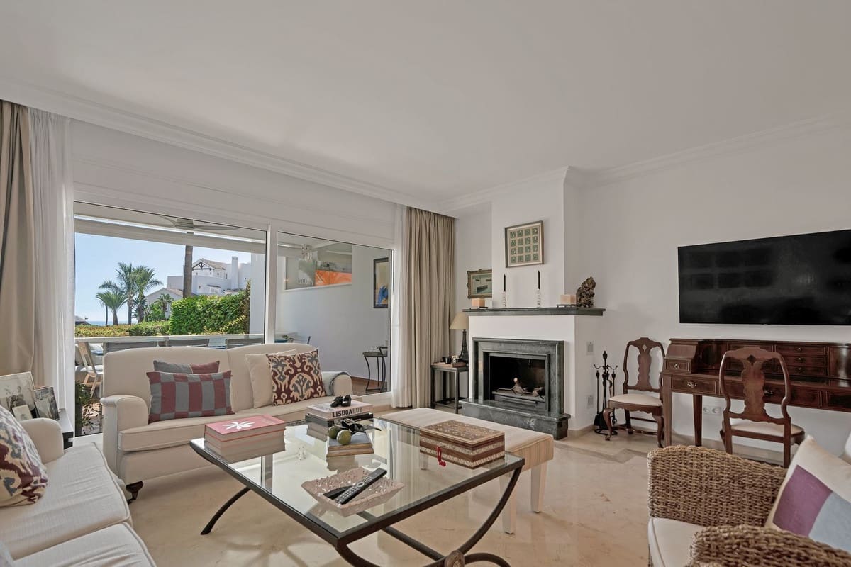 3 bedroom Apartment for sale in Rio Real with pool garage - € 1,750,000 (Ref: 10121937)