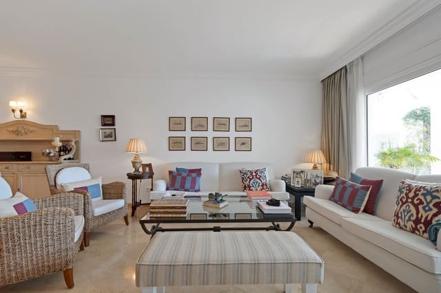 3 soverom Leilighet til salgs i Río Real, Marbella med svømmebasseng garasje - € 1 750 000 (Ref: 10121937)