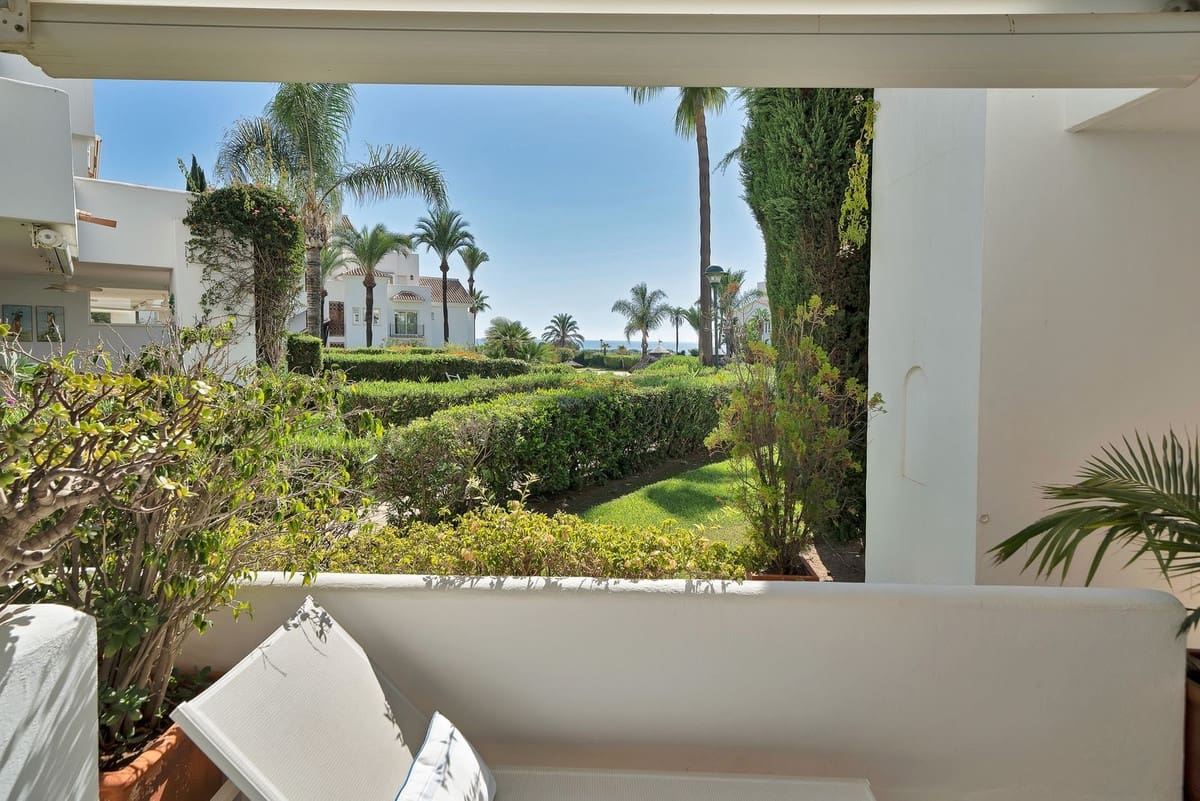 3 bedroom Apartment for sale in Rio Real with pool garage - € 1,750,000 (Ref: 10121937)
