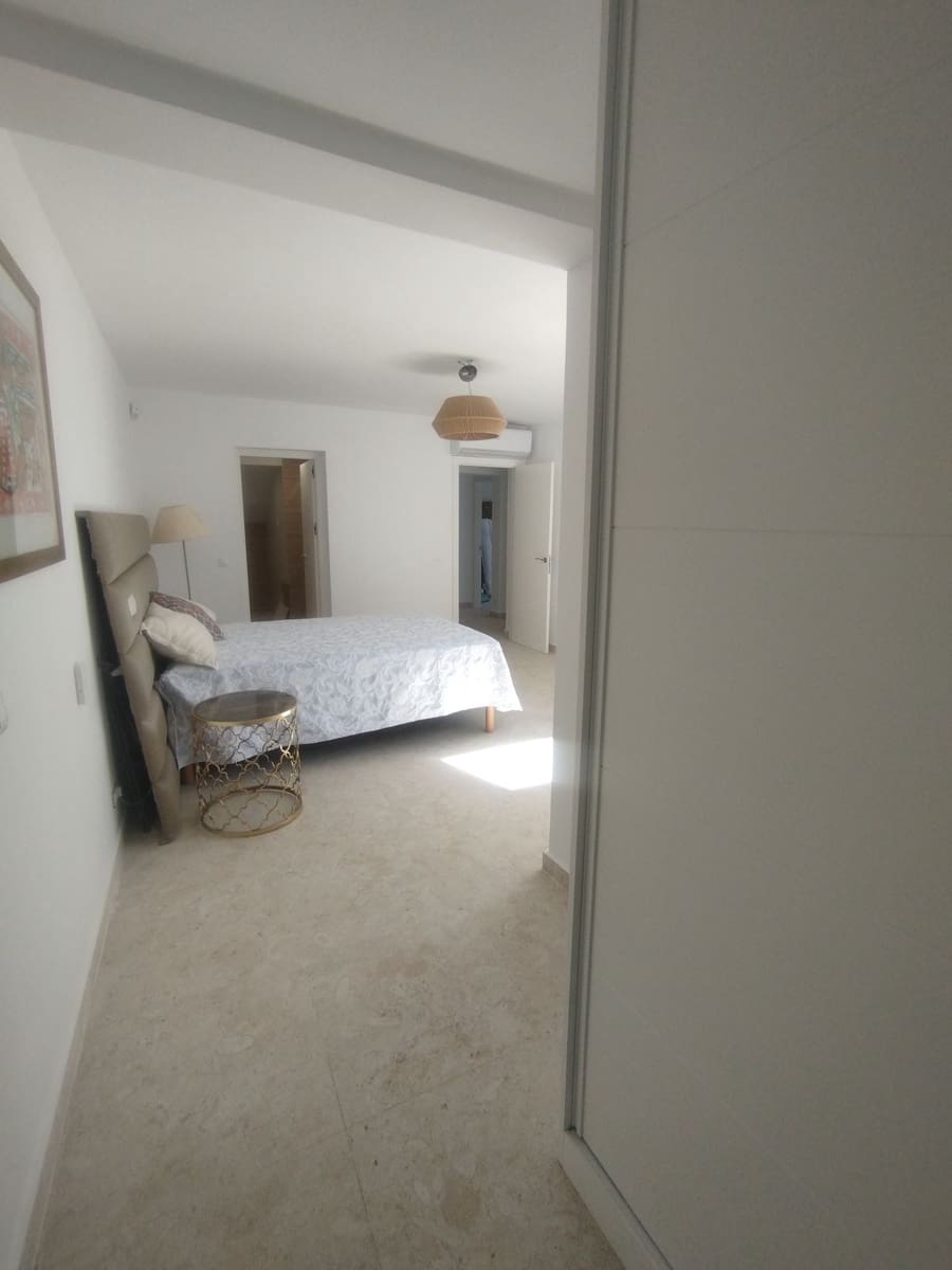 5 soverom Villa til salgs i Mijas med svømmebasseng garasje - € 960 000 (Ref: 10121938)