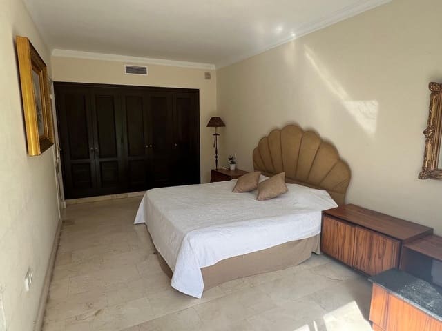 4 slaapkamer Huis te koop in La Quinta, Benahavís met zwembad garage - € 975.000 (Ref: 10121956)