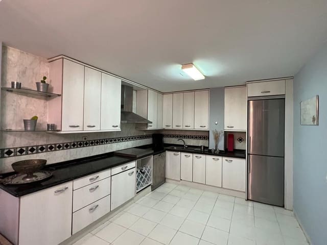 4 slaapkamer Huis te koop in La Quinta, Benahavís met zwembad garage - € 975.000 (Ref: 10121956)
