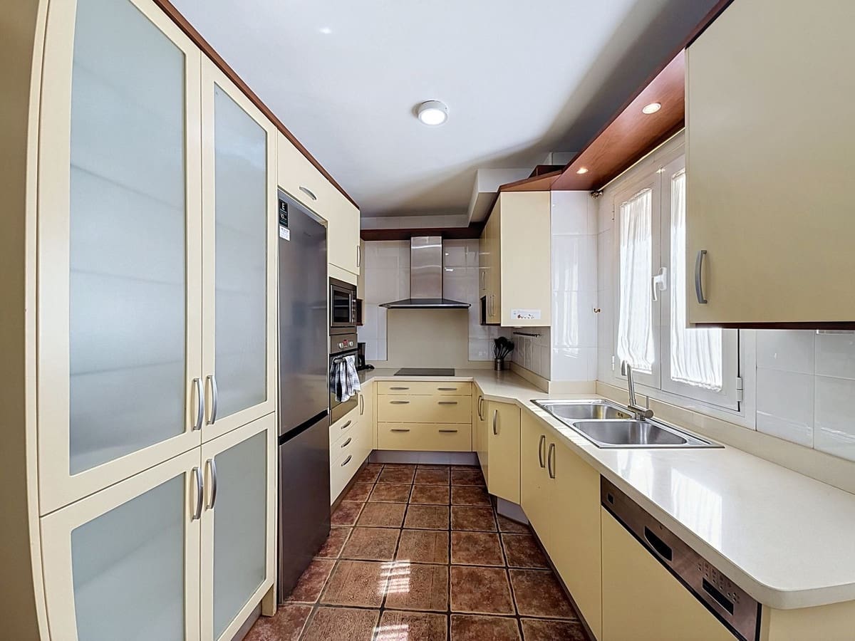 3 sypialnia Apartament na sprzedaż w Miasto Malaga - 949 000 € (Ref: 10121984)