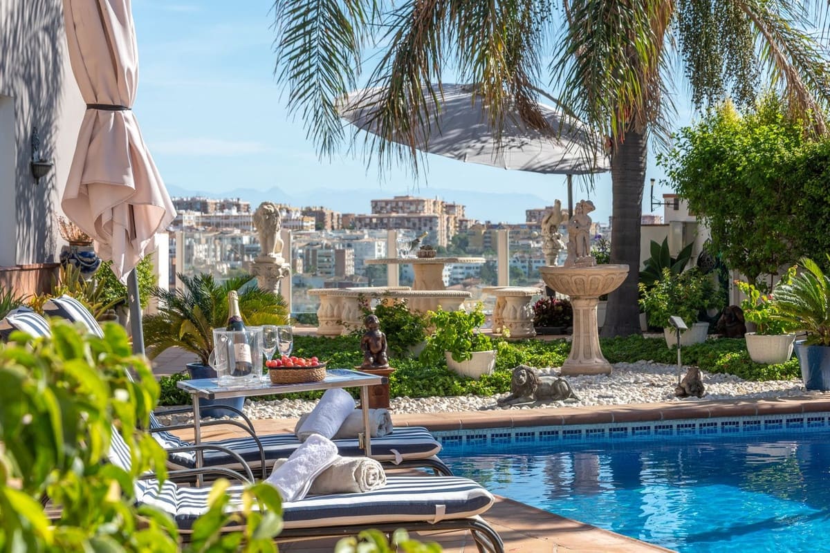 Chalet de 5 habitaciones en Benalmádena en venta con piscina garaje - 1.450.000 € (Ref: 10121986)