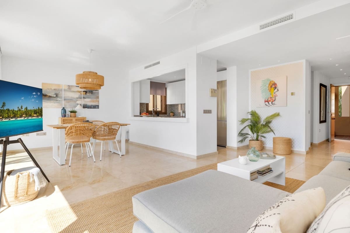 2 slaapkamer Appartement te koop in Benalmadena met zwembad garage - € 549.000 (Ref: 10121990)