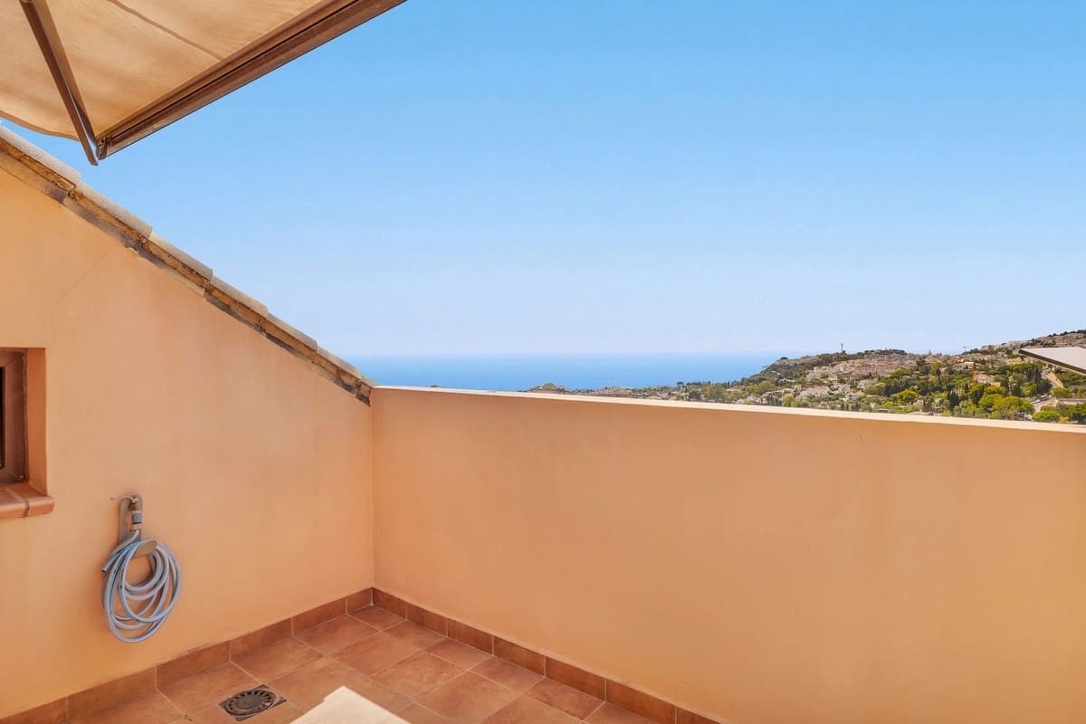 2 slaapkamer Appartement te koop in Benalmadena met zwembad garage - € 549.000 (Ref: 10121990)