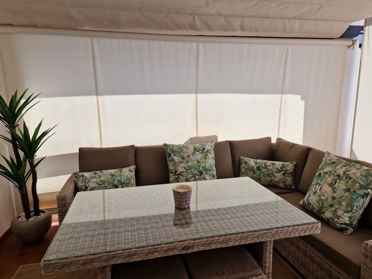 2 soverom Leilighet til salgs i Estepona med svømmebasseng garasje - € 350 000 (Ref: 10122004)