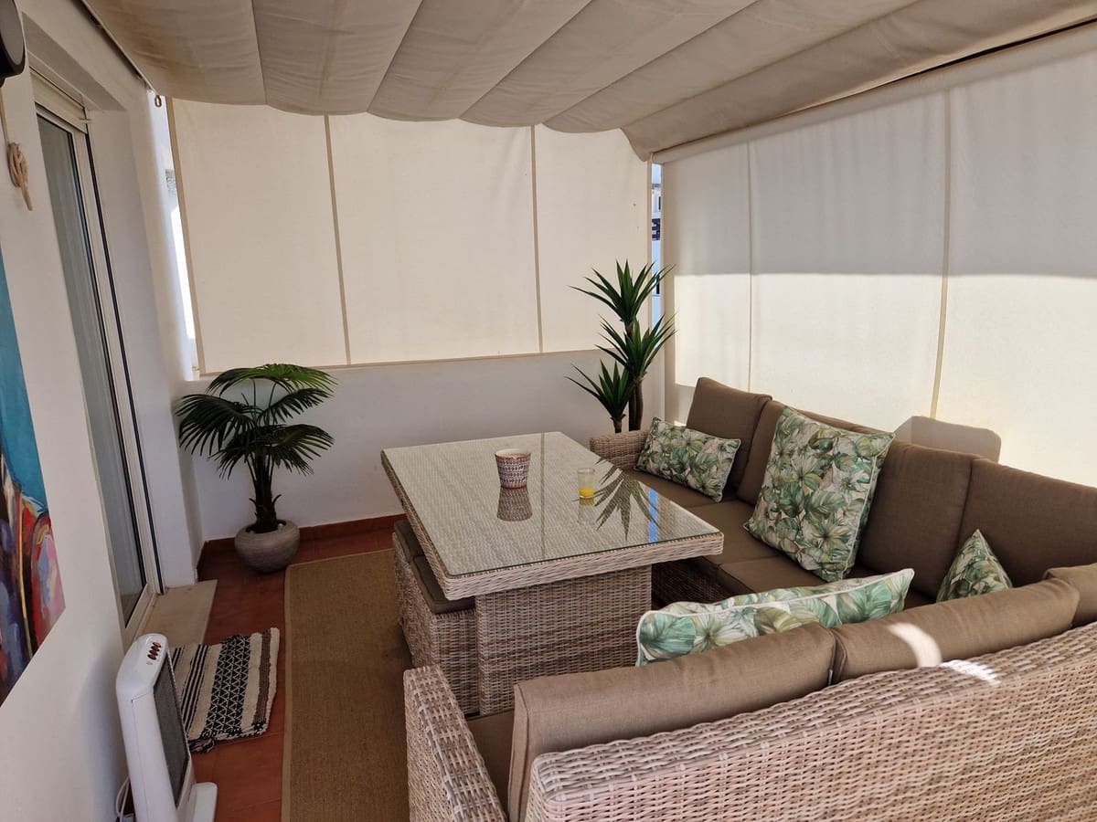 2 soverom Leilighet til salgs i Estepona med svømmebasseng garasje - € 350 000 (Ref: 10122004)