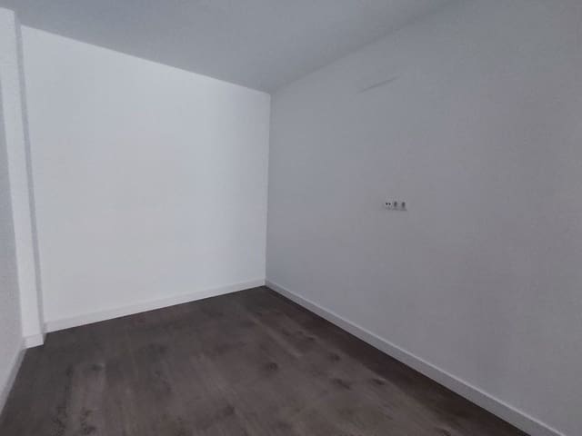 1 soveværelse Lejlighed til salg i Arroyo del Cuarto, Málaga by - € 235.000 (Ref: 10122013)