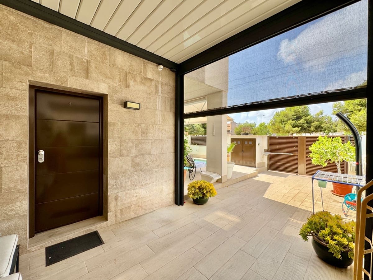 3 bedroom Townhouse for sale in San Pedro del Pinatar with pool garage - € 420,000 (Ref: 10122074)
