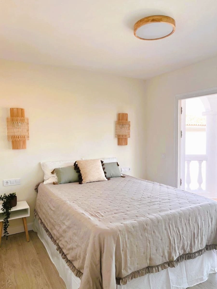 5 soverom Villa til salgs i Arroyo de la Miel med svømmebasseng - € 950 000 (Ref: 10122109)