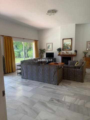 4 sovrum Villa till salu i Benamara, Estepona med pool garage - 1 100 000 € (Ref: 10122119)