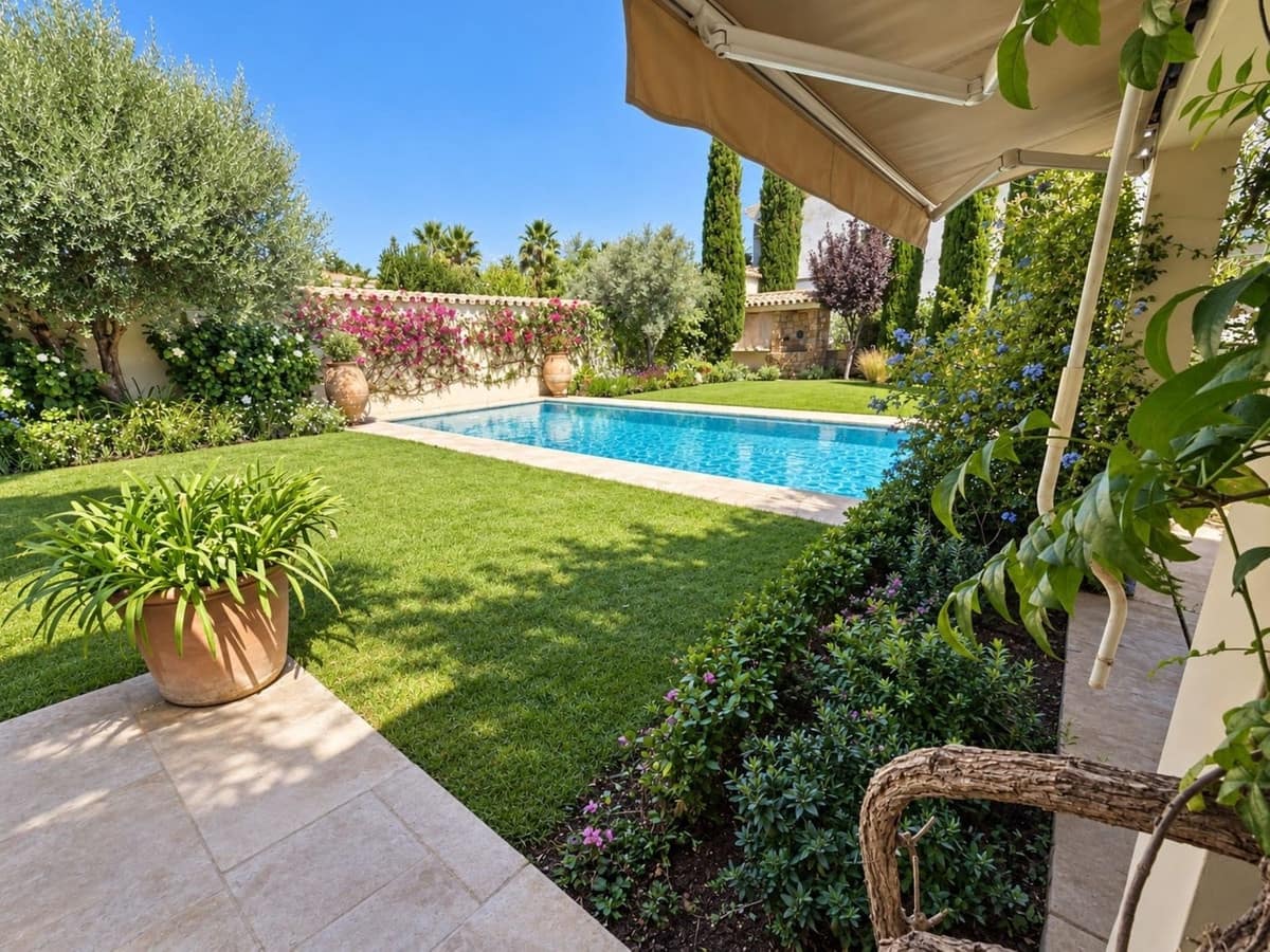 3 quarto Moradia para venda em Manilva com piscina - 900 000 € (Ref: 10122120)