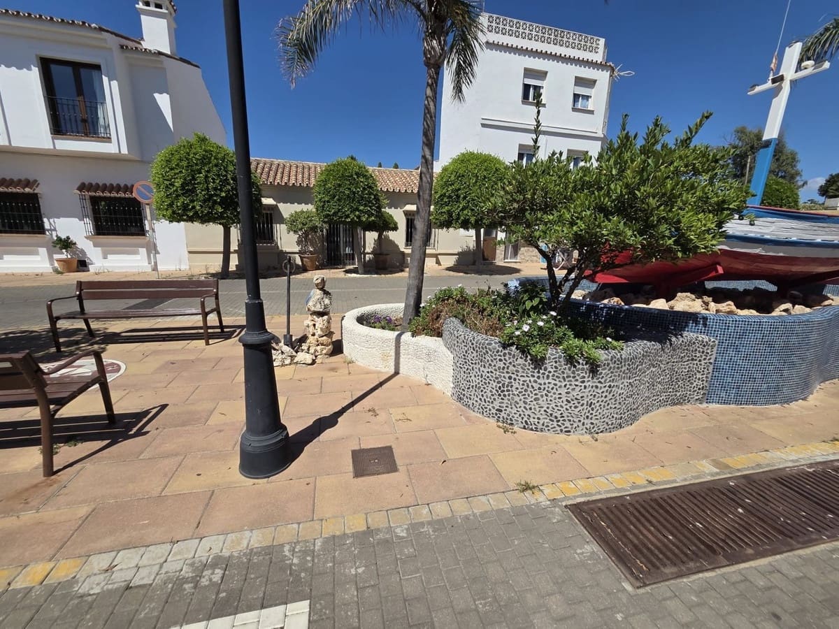 3 quarto Moradia para venda em Manilva com piscina - 900 000 € (Ref: 10122120)