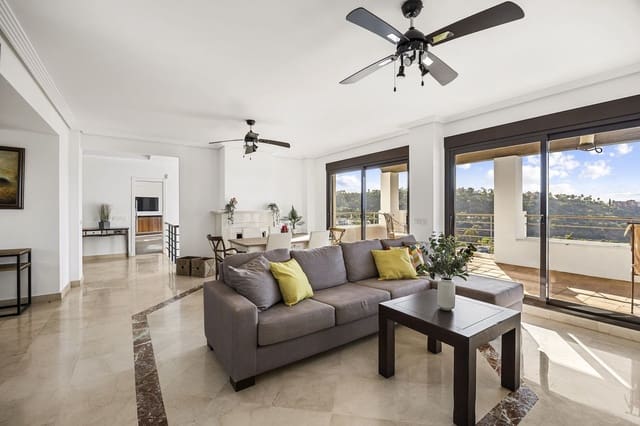 6 sovrum Villa till salu i Los Arqueros - Puerto del Almendro, Benahavís med pool garage - 2 300 000 € (Ref: 10122135)