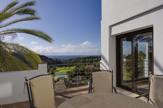 6 sovrum Villa till salu i Los Arqueros - Puerto del Almendro, Benahavís med pool garage - 2 300 000 € (Ref: 10122135)
