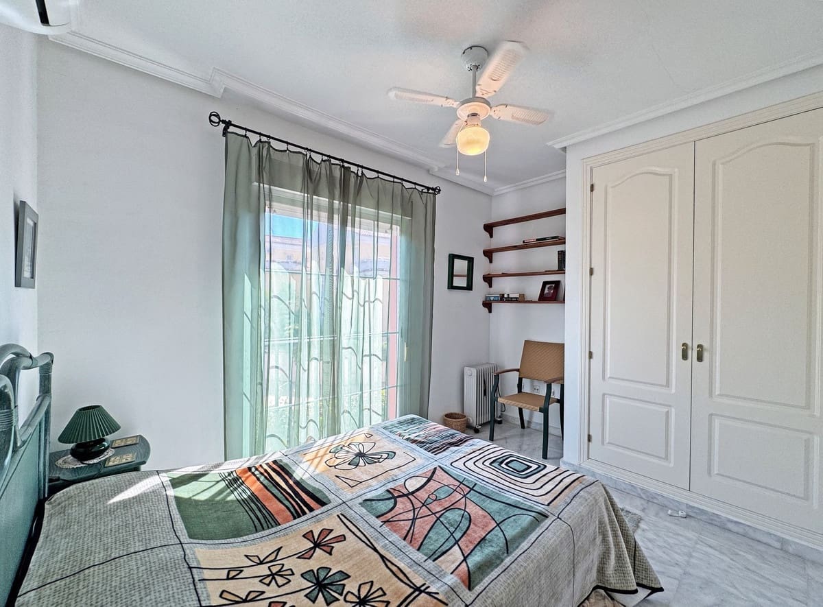 Casa de 2 habitaciones en Cabopino en venta con piscina garaje - 525.000 € (Ref: 10122137)