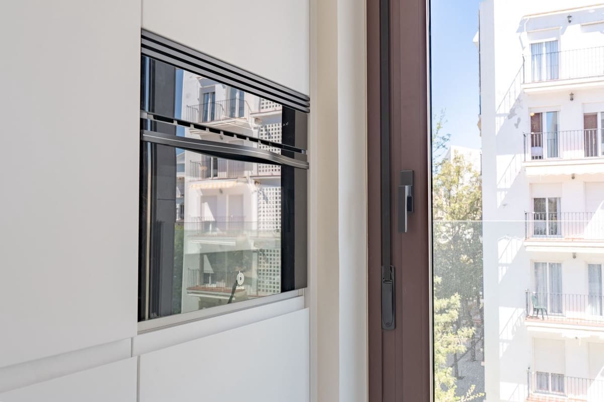 3 sypialnia Apartament na sprzedaż w Estepona z basenem garażem - 485 000 € (Ref: 10122142)