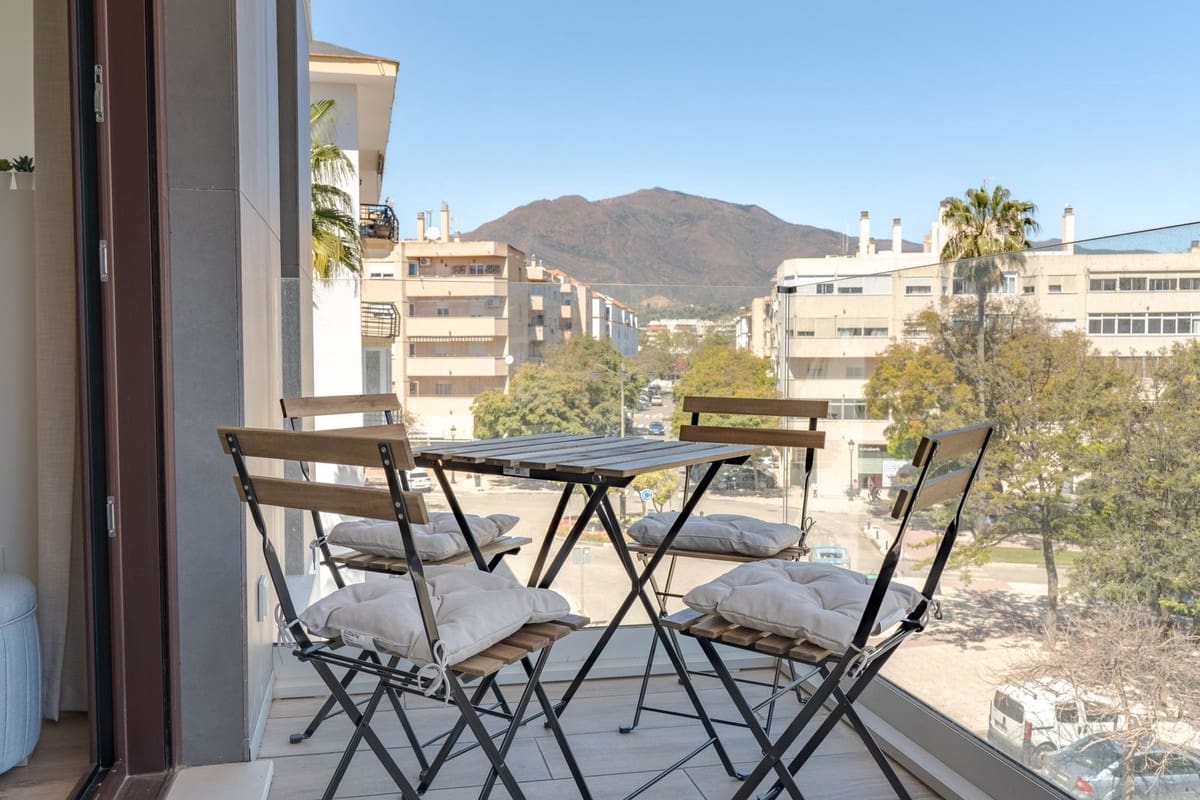 3 sypialnia Apartament na sprzedaż w Estepona z basenem garażem - 485 000 € (Ref: 10122142)