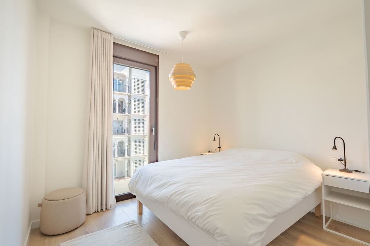 3 sypialnia Apartament na sprzedaż w Estepona z basenem garażem - 485 000 € (Ref: 10122142)