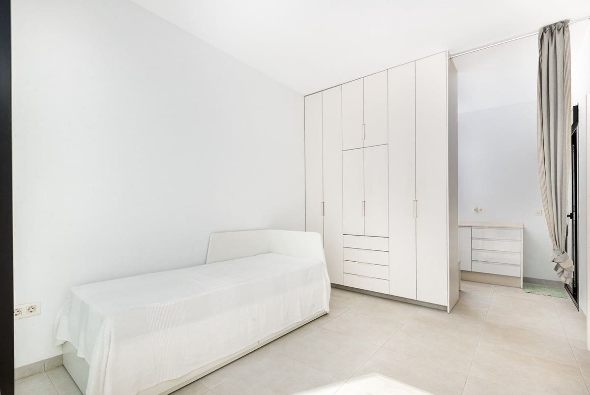 4 soveværelse Villa til salg i San Pedro del Pinatar med swimmingpool garage - € 495.000 (Ref: 10122157)