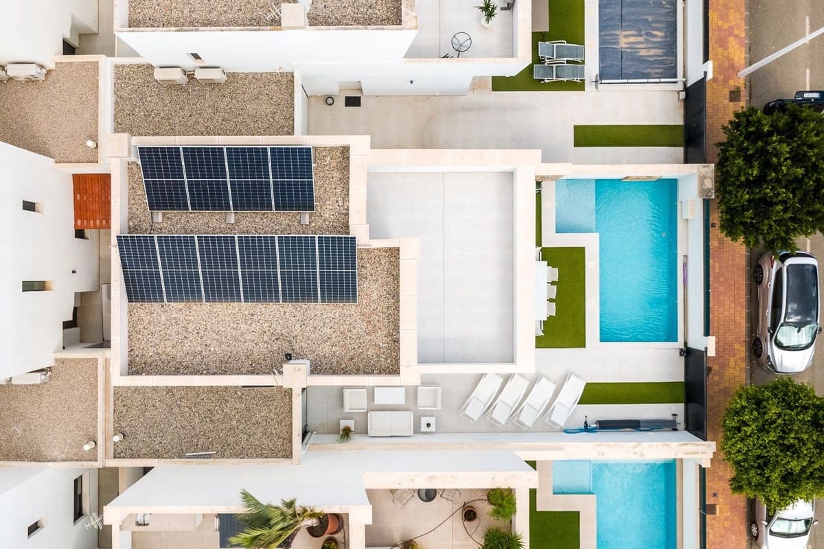 4 soveværelse Villa til salg i San Pedro del Pinatar med swimmingpool garage - € 495.000 (Ref: 10122157)