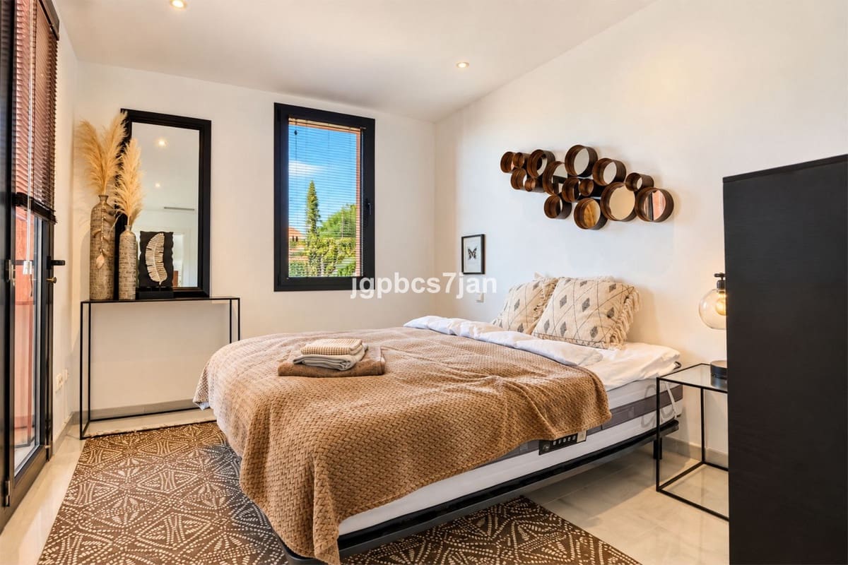 4 camera da letto Appartamento in vendita in Calahonda con piscina garage - 1.150.000 € (Rif: 10122196)