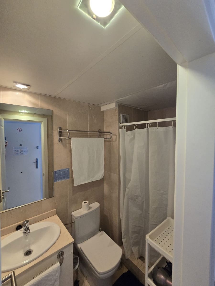 1 bedroom Apartment for sale in Benalmadena Costa with pool garage - € 275,000 (Ref: 10122212)