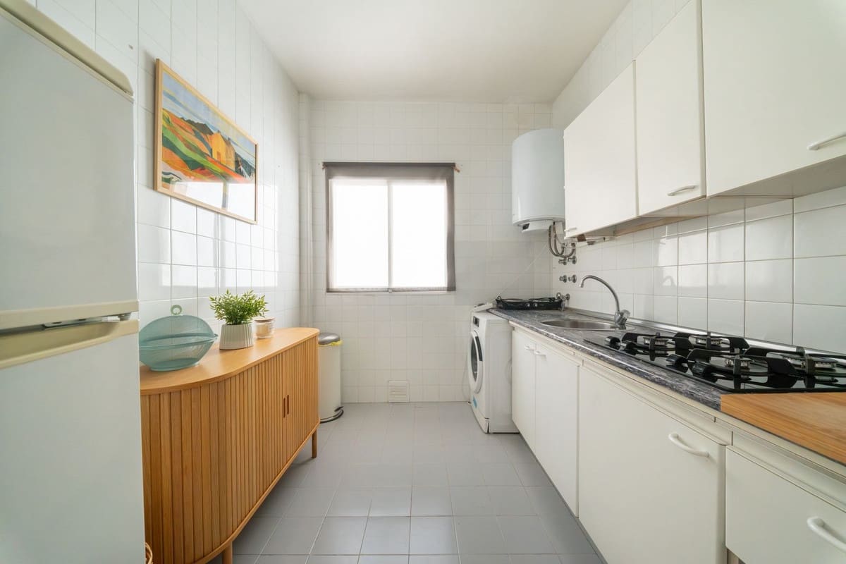 2 soverom Leilighet til salgs i Malaga by - € 272 000 (Ref: 10122214)