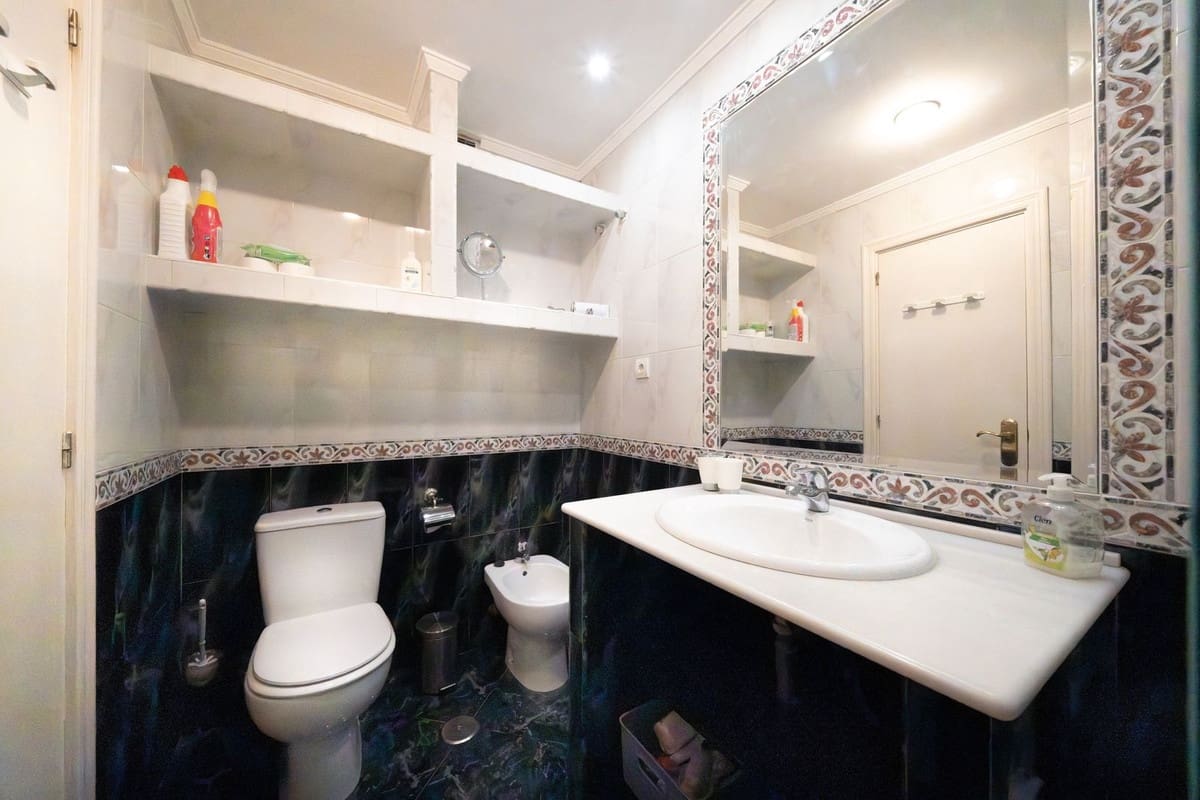 2 soverom Leilighet til salgs i Malaga by - € 272 000 (Ref: 10122214)