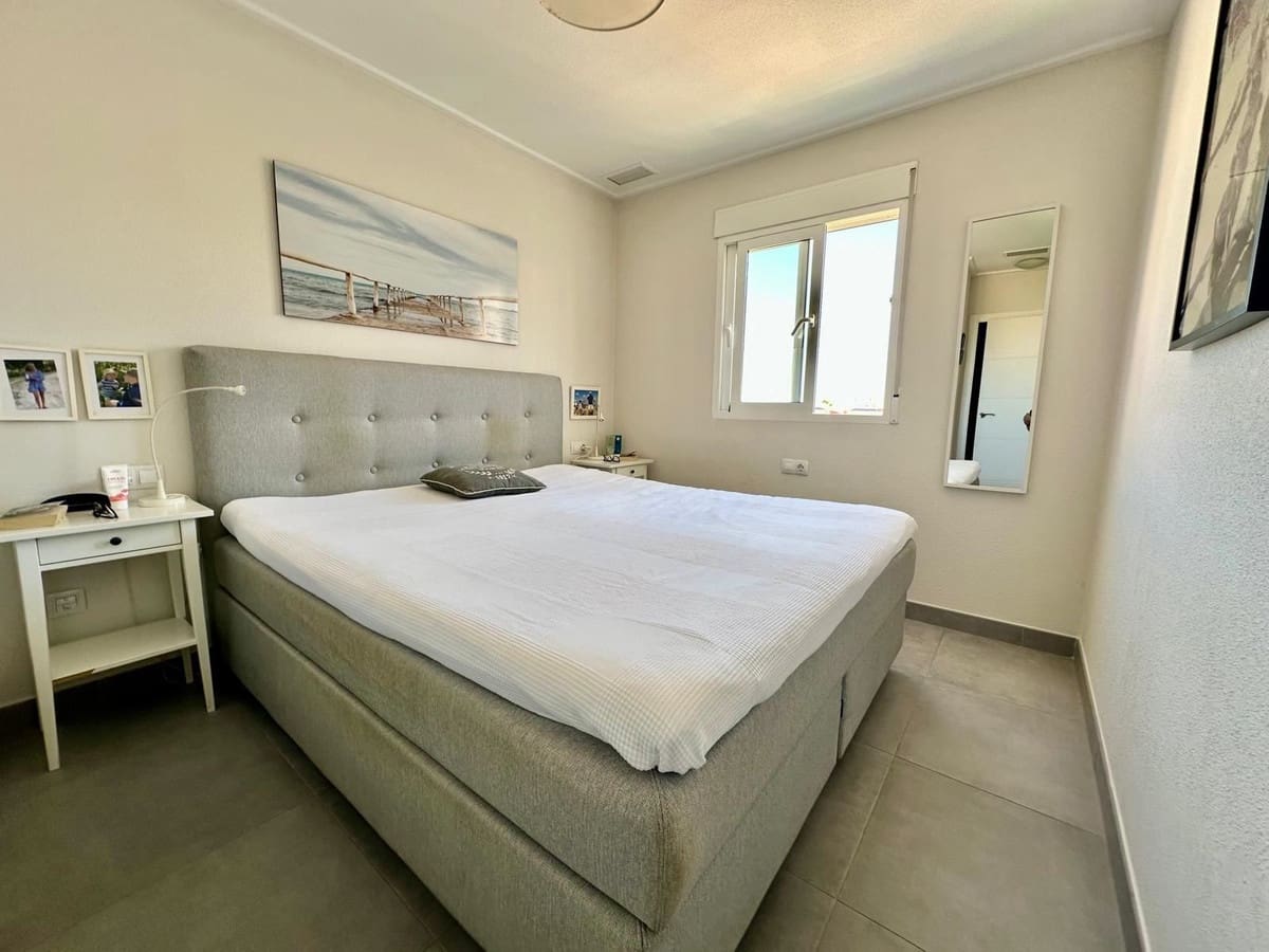 2 soveværelse Lejlighed til salg i Orihuela med swimmingpool garage - € 299.900 (Ref: 10122220)